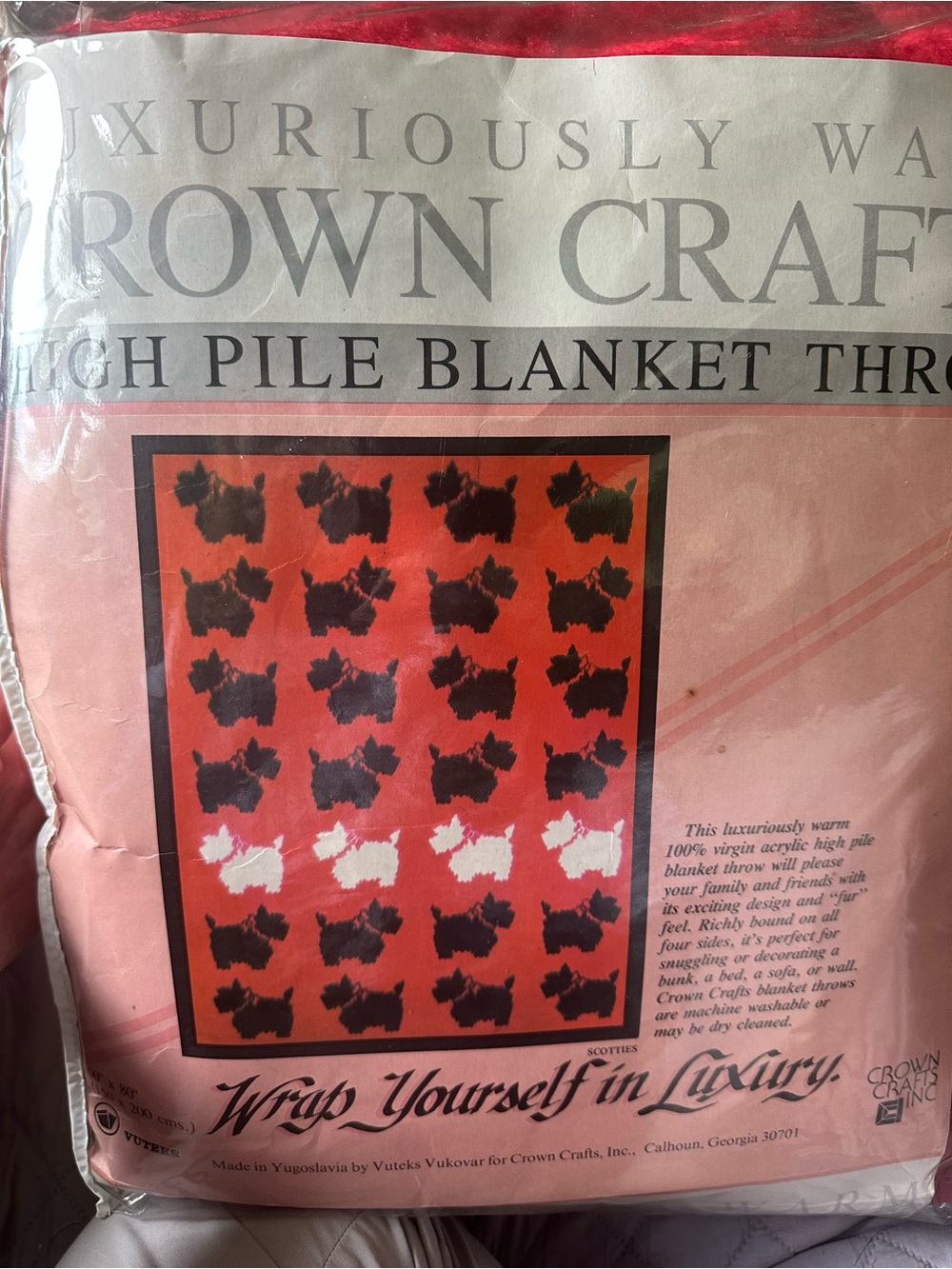 Vintage NOS 1986-1989 Crown Crafts Vuteks Scottie Dog High Pile Blanket Throw-